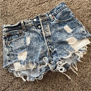 Vintage Levi Distressed Denim Women Shorts